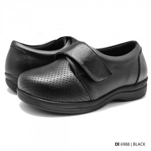 D88 Model DI 6988 - Diabetic Shoe